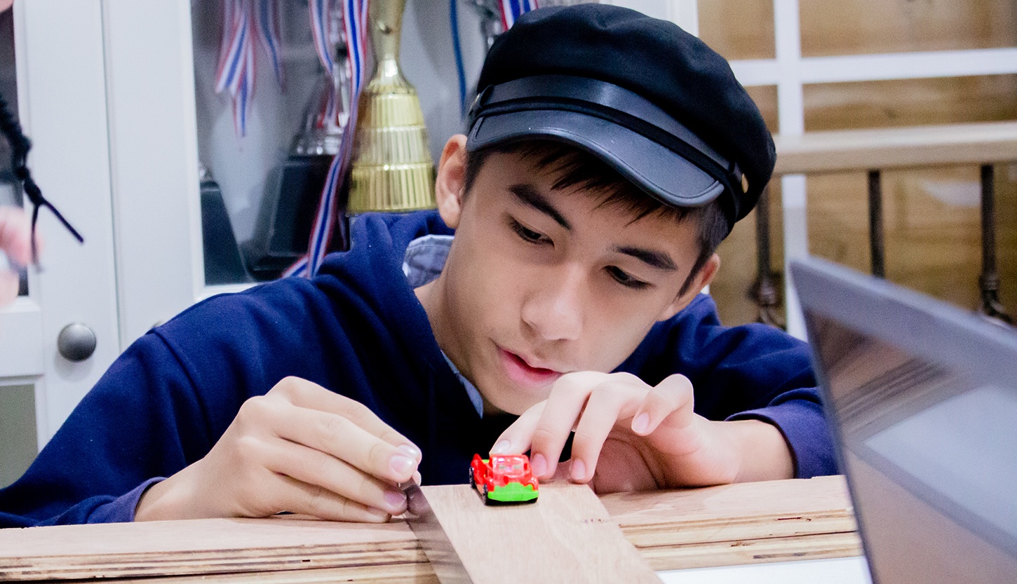 physics classes in bangkok international school
