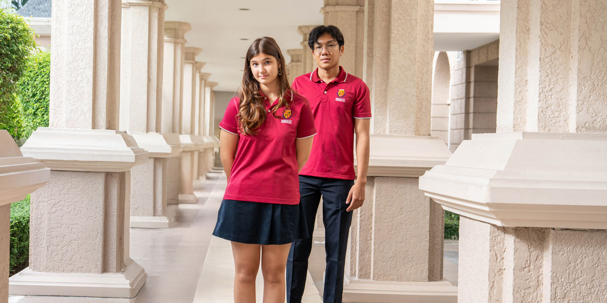 red polo