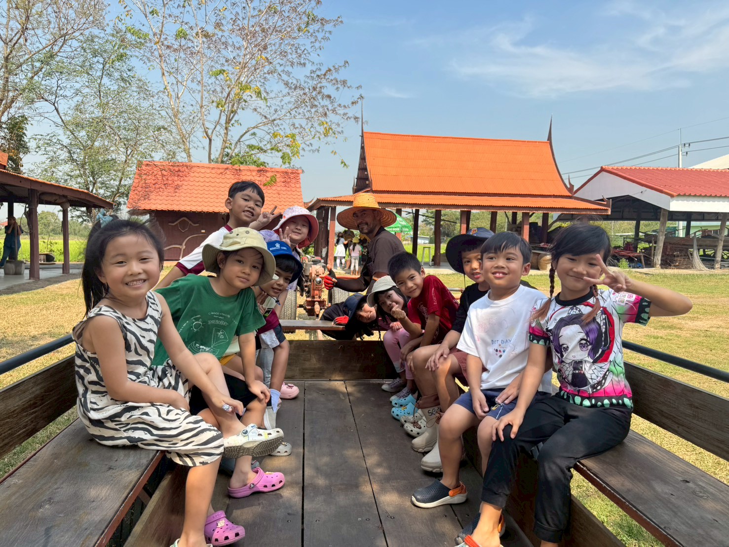 LINE_ALBUM_Thai Field Trip_260304_26